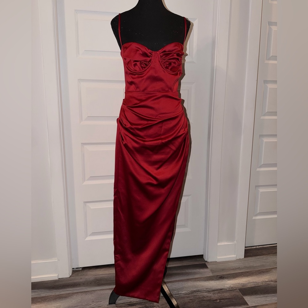 House of CB Burgundy Satin Corset Maxi Dress – Elegant Evening Gown 🍷